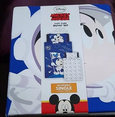 Disney Mickey Mouse Easy Care Reversible Duvet Set - Single • £9.99