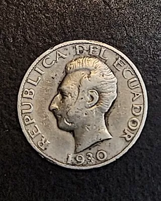 1930 ECUADOR  1 SUCRE  Silver Key Date • $17.99