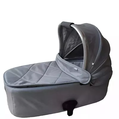 ❌ ✅ GREY HERRINGBONE  OCARRO Carrycot Mamas & Papas Pram Carrycot Fits XT2 XT3 • £25