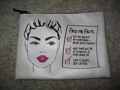 Macy's Face The Facts White Makeup Cosmetic Bag • $4.99