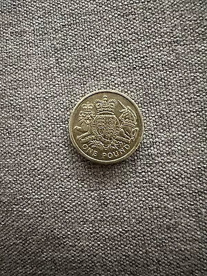 2015 Royal Arms Pound Coin £1 Circulated Condition • £3.99