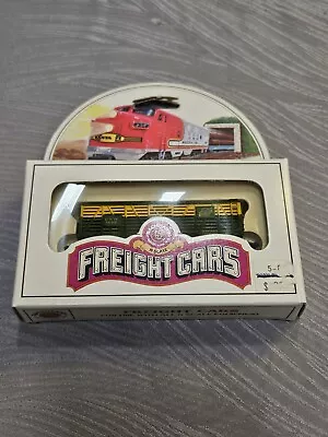 Bachmann N Scale Freight Cars  Wood Stock Car Chicago & Northwestern • $15