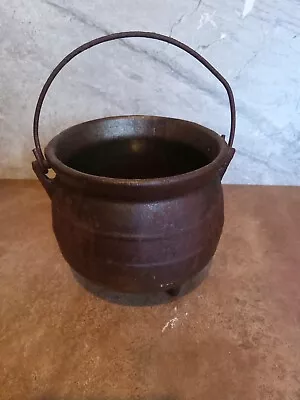 Old Cast Iron  Gypsy Pot Kettle Bean Cauldron 3 Legs & Handle Two Ribs 7 Inches • $18