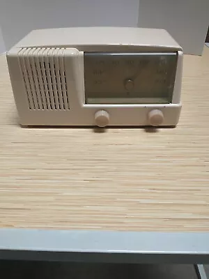 Vintage GE Art Deco Radio 1940's General Electric 401 Tested Works • $35