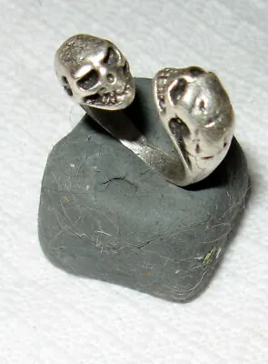  Memento Mori Skull Ring   - Two Skulls Scary But Beautiful On The Hands !! !!!! • $55