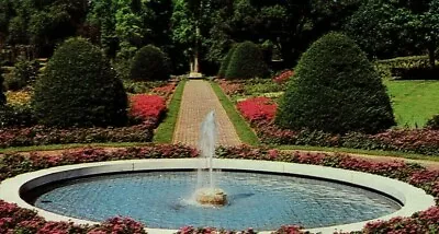 Postcard PA Kennett Square Longwood Gardens Main Flower Garden Fountain View • $4.70