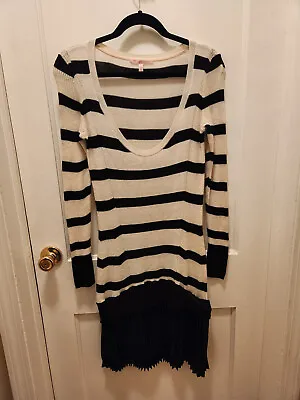 Victoria’s Secret Sweater Dress Sz M/M   Excellent Condition! • $15