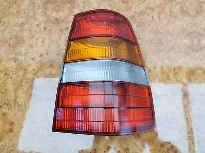 Original ULO MERCEDES W124 S124 WAGON ESTATE REAR RIGHT TAIL LIGHT NR3 • $79