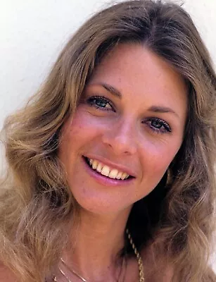 Lindsay Wagner - Photo #e-67 • $11.49