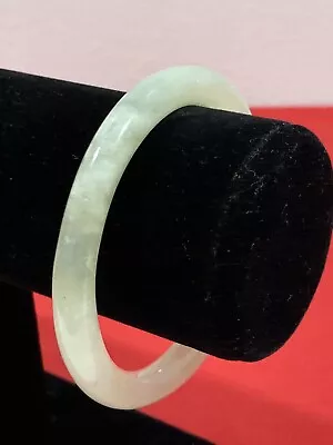 Vintage Cloudy & Plain Light GREEN JADE JADEITE STONE Bangle Bracelet 7.75  • $44.95