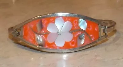 Vintage Mexico Flower Inlay Dyed Shell Silver Bangle Hinge Bracelet • $3.99