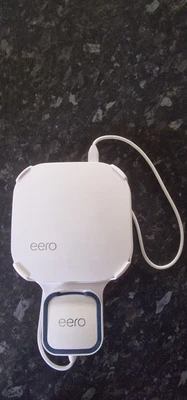 £22.50 • Buy EERO Pro [Model B010001] 2nd Gen Generation AC Tri-Band Mesh White Wi-Fi Router