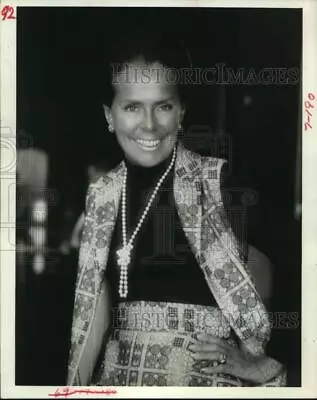 1976 Press Photo Eileen Ford Ford Modeling Agency - Hca95784 • $16.99