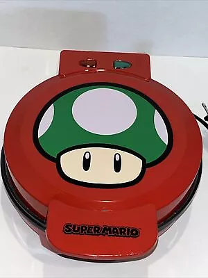 Nintendo Super Mario 1-Up Waffle Maker Iron Open Box Rare • $32