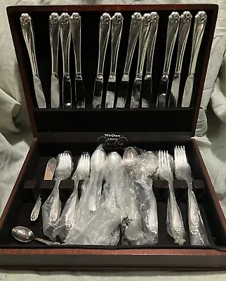 Vtg Daffodil  Rogers IS Silverplate Complete 12 Plc Settings &- 62 Pcs- New? • $225