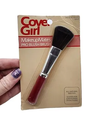 Vintage Covergirl Makeup Mates Medium Pro Blush Brush NOS Cover Girl New Prop  • $12.99