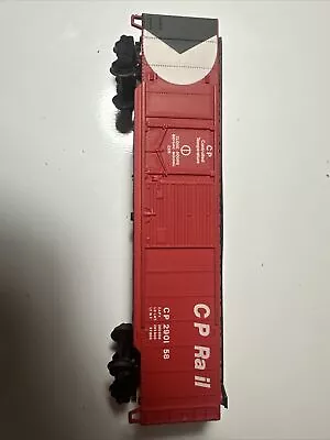 Mehano CP Rail Box Car CP 290158 HO Scale • $12.99