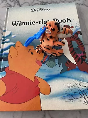 Vintage Walt Disney Classic Series Winnie-The-Pooh Large HC Book 1986 & Tigger • $10