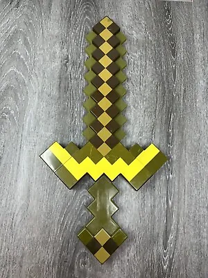 Minecraft 2 In 1 Transforming Gold Sword Pick Axe 2014 Mattel • $17.95