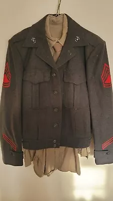 Original WW2 Marine Uniform   Named  • $350