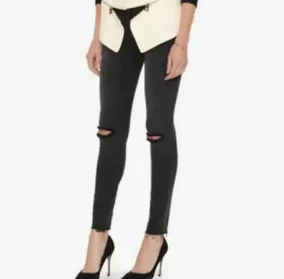 Frame • Le Skinny De Jeanne Black Ripped Skinny Jeans 27 • $34.99