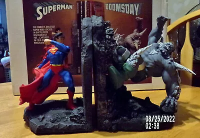 Superman Vs. Doomsday Ltd. Edition Bookends By Paquet #0026/2030 DC Comics • $400