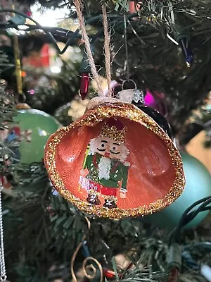 Hand Painted Clam Shell Nutcracker Christmas Tree Ornament Sea Shell Gold Bronze • $26