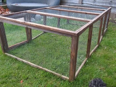 £26 • Buy Rabbit / Guinea Pig Large Outdoor Run / Enclosure. Folds Down For Storing