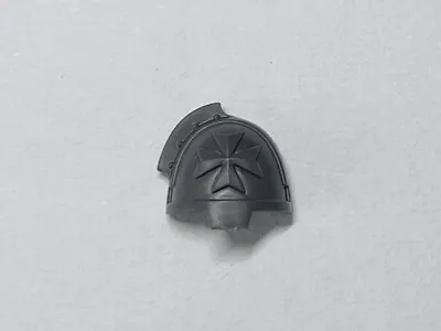 Warhammer 40k Space Marine Black Templar Upgrade Gravis Armour Shoulder Pad (R)  • $2.25