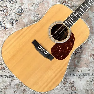 Martin D-35 Acoustic Guitar • $3075