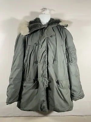 VINTAGE US Army Jacket Mens MEDIUM Green Parka N-3B Extreme Cold Weather 80s • $69.99