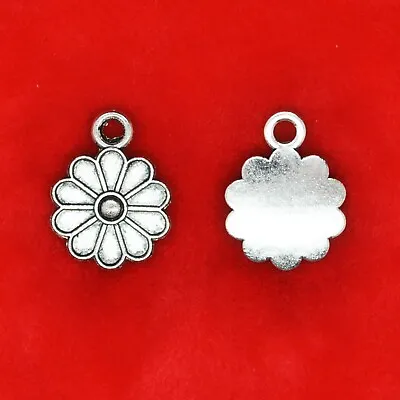 6 X Tibetan Silver Daisy Flower Girl Garden Charms Pendants • £2.39