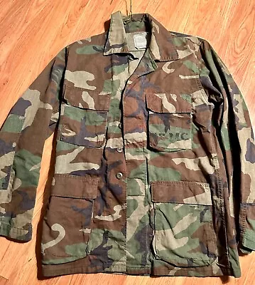 Military USMC ERDL Camo Field Jacket. • $12.99