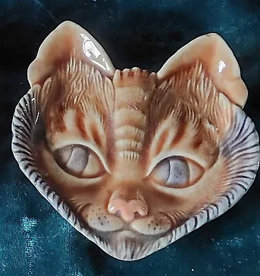 Wade Cat Head Wall Hanging - Pin Tray -Trinket Dish • £5