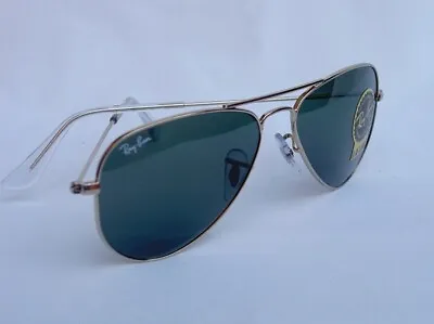 $121.95 • Buy New Ray Ban Sunglasses Aviator SMALL METAL Gold RB 3044 L0207 Green Lenses 52mm