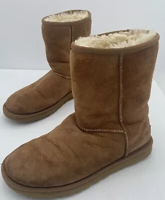 UGG Boots Australia Women’s Chestnut Size 6 5825  • $24