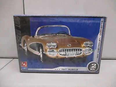 AMT 1960 Chevrolet Corvette 1/25 • $19.99