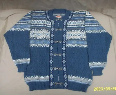 Vtg Womens Cardigan Sweater Iceland Norwear Pure Wool Sz S Blues • $24.99