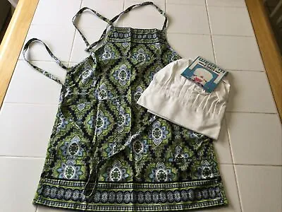 Vera Bradley Child’s Apron W Pockets Adjustable Retired Print NWOT+ Chef Hat NWT • $14.99