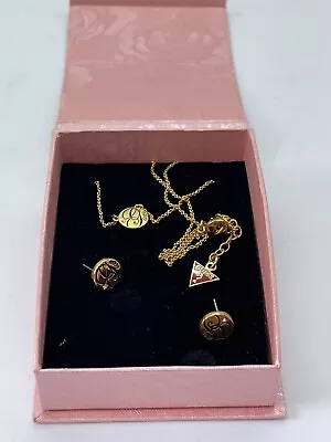 $60.60 • Buy GUESS Genuine Necklace Matching Earrings  Diamante Gold Unwanted Gift Price Redu