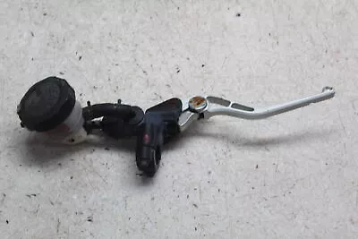 00-01 Yamaha Yzf R1 Front Brake Master Cylinder W/ Lever • $45