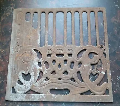 Antique Wood Stove Grate ~ Cast Iron Oven ~ Vintage Rack Wall Decor ~ Very Nice • $75