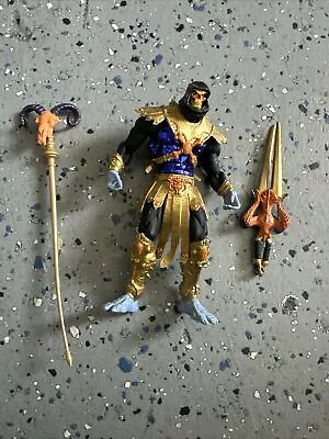 GOLD Skeletor Action Figure MOTU 200x Mattel 2001 Variant • $35.99