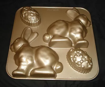 Williams Sonoma Nordic Ware 9.5 Cups 3D Egg Easter Rabbit Bunny Cake Pan Mold • $19.99