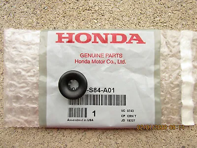 Fits: 00 - 09 Honda S2000 Hood Support Rod Grommet Oem Qty = 1 Brand New • $15.29