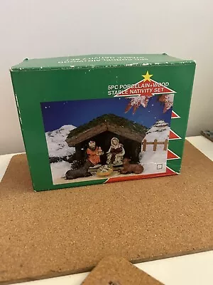 VINTAGE Traditional Wooden Nativity Stable Set With Ceramic Figures BOXED • £14.99