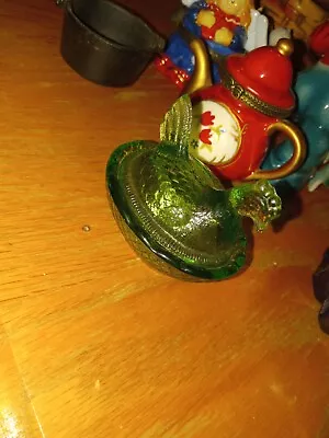 Antique Emerald Green Mini Hen On Nest • $40