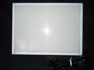 Unbranded 10-5/8  X 8-3/8  Xray Light Box With F8T5/D Fluorescent Bulb • $89.99