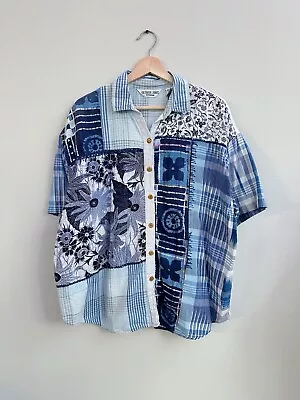 Victoria Jones Blue Floral Hawaiian Abstract Patch Short Sleeve Button Shirt • $25