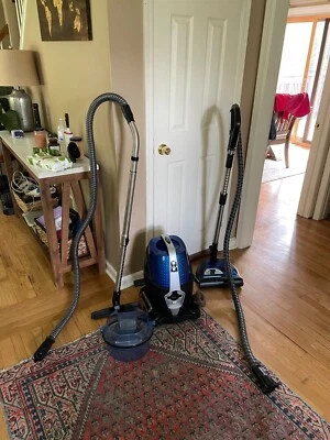 $175 • Buy Sirena Bagless Vacuum Cleaner Water Filtration